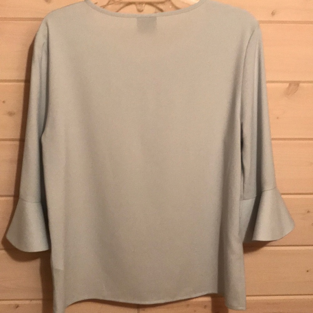 Blouse - Picture 2 of 3